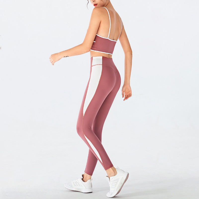 Aurafit The gym runs a two-piece set