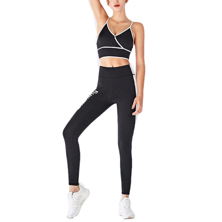 Aurafit The gym runs a two-piece set