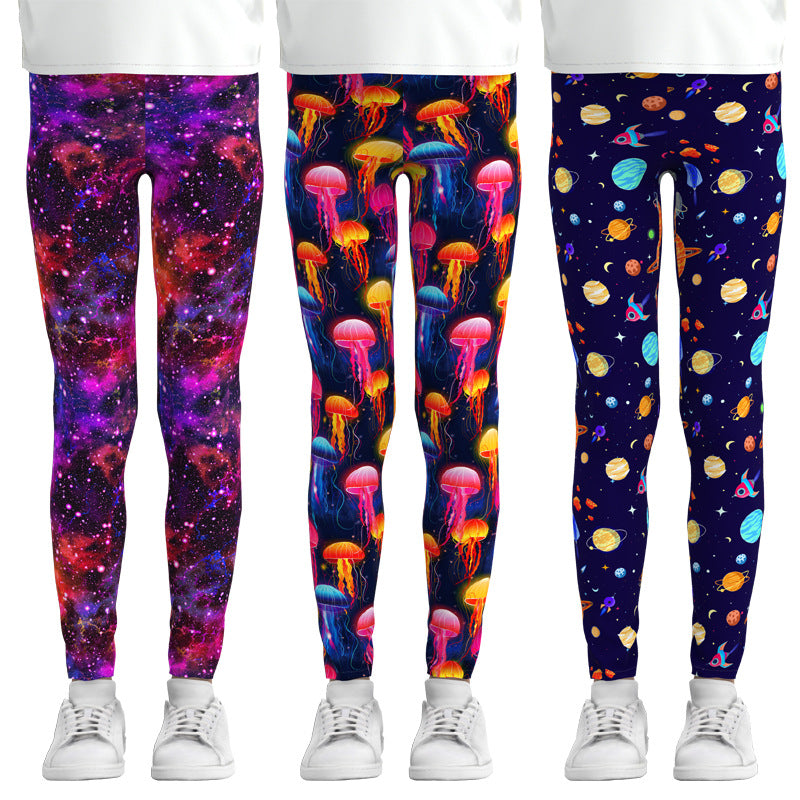 Aurafit ladies leggings styled with hoodie for casual everyday fashion look