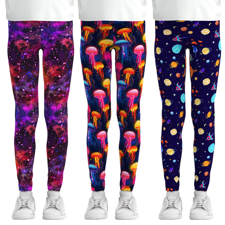 Aurafit ladies leggings styled with hoodie for casual everyday fashion look