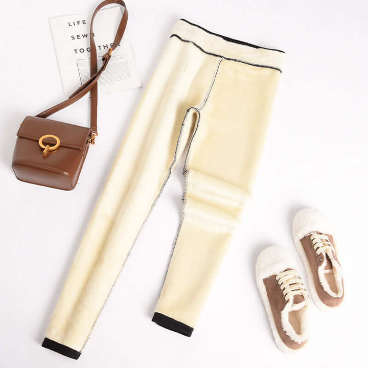  Aurafit Women’s Cashmere Leggings en tonos oscuros con forro suave, perfectas para comodidad y estilo.