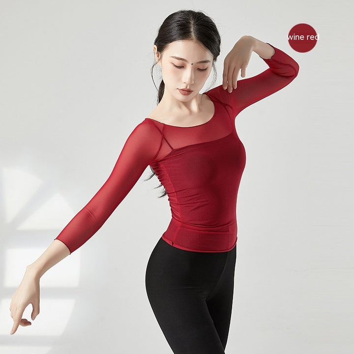 Aurafit ladies leggings styled with hoodie for casual everyday fashion look