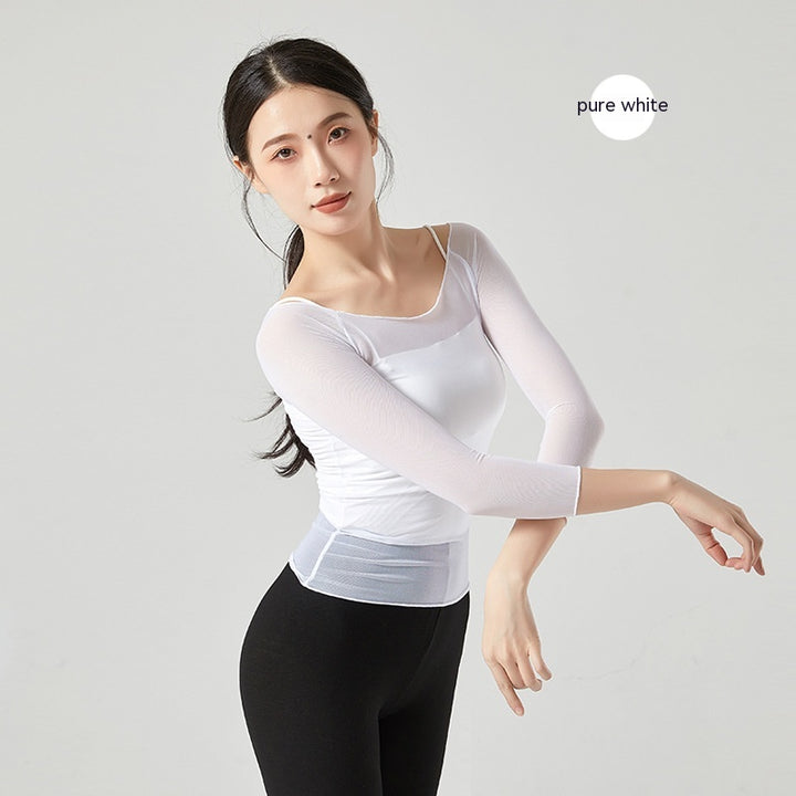 Aurafit ladies leggings styled with hoodie for casual everyday fashion look